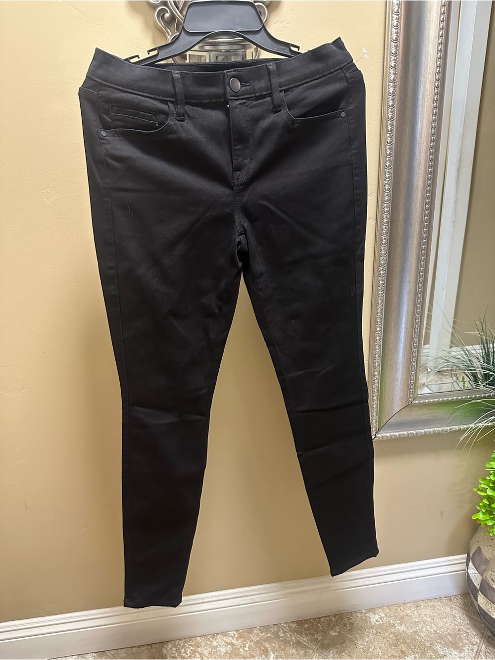 Pantalón jegging a.n.a size 29/8 color negro